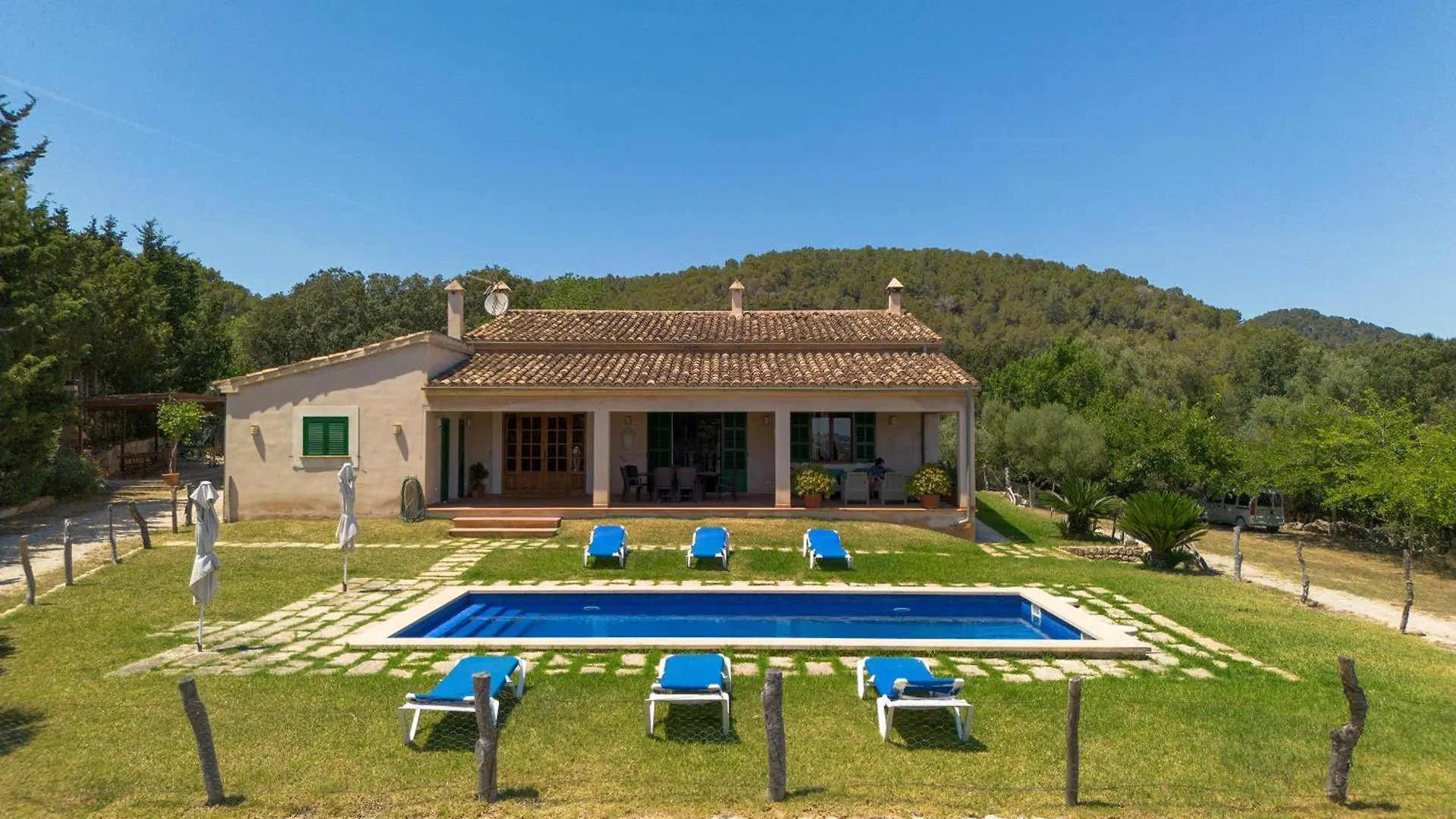 Villa Es Bosquet By Slow Villas location